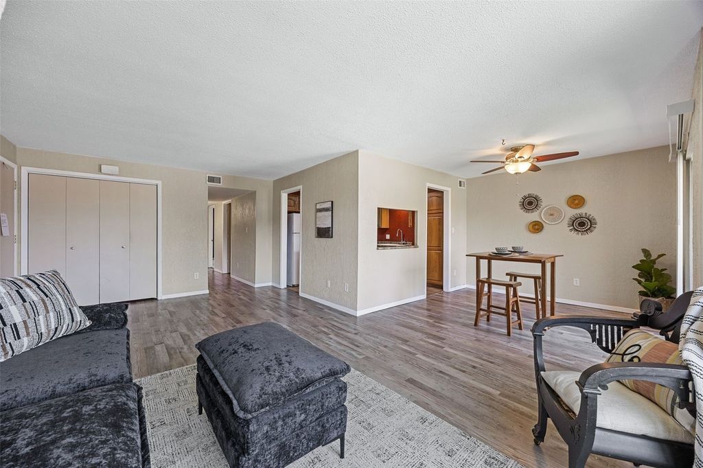 5712 Golden Court NE 60, Cedar Rapids, IA 52402