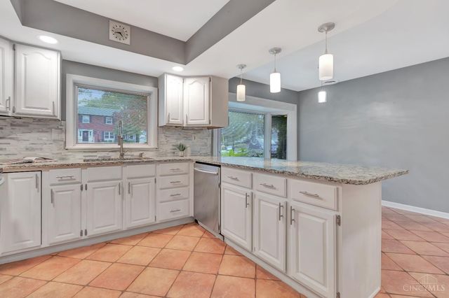 8772 Haverhill Lane, Sycamore Twp, OH 45236