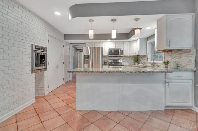 8772 Haverhill Lane, Sycamore Twp, OH 45236