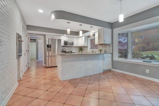 8772 Haverhill Lane, Sycamore Twp, OH 45236