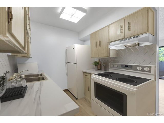 512 E Monroe Dr D-D438, Fort Collins, CO 80525