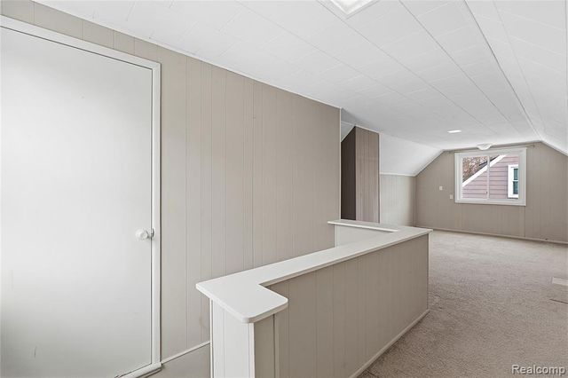 1596 W Marshall Street, Fenton, MI 48220