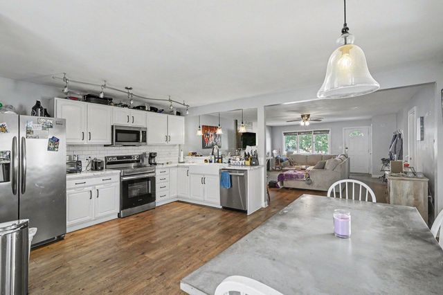 3296 70th Street E, Inver Grove Heights, MN 55076