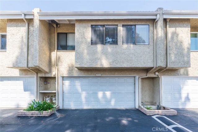 5694 E Los Angeles, Simi Valley, CA 93063
