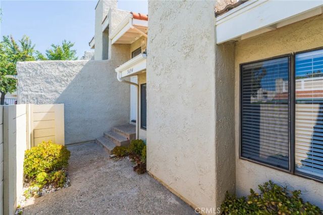 5694 E Los Angeles, Simi Valley, CA 93063