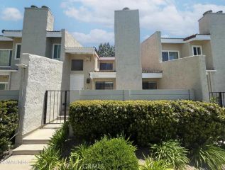 5694 E Los Angeles, Simi Valley, CA 93063