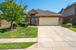 893 Witherby Lane, Lewisville, TX 75067