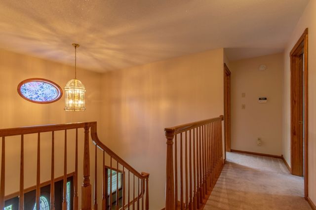 20 Nolan Lane, Agawam, MA 01030