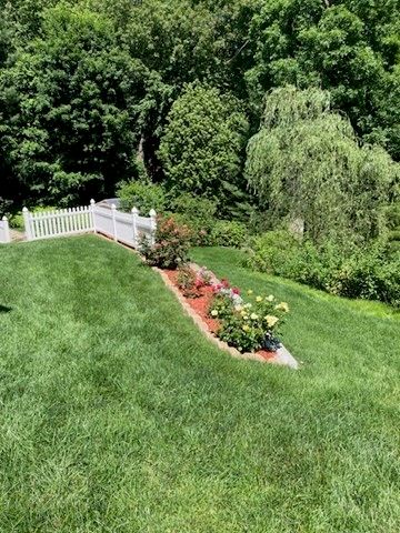 20 Nolan Lane, Agawam, MA 01030