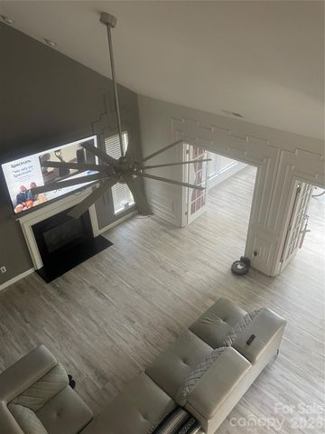 2529 Waters Vista Circle, Charlotte, NC 28213