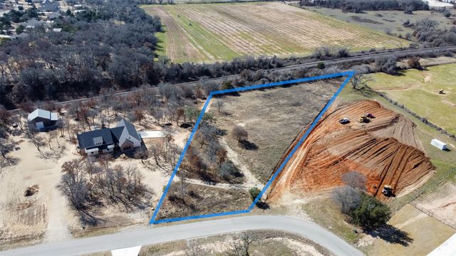 1044 Oak Bend Lane, Weatherford, TX 76088