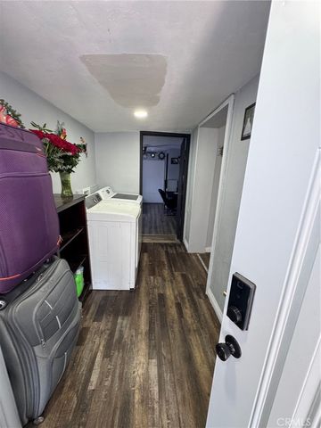 760 E 9th 15, San Bernardino, CA 92410