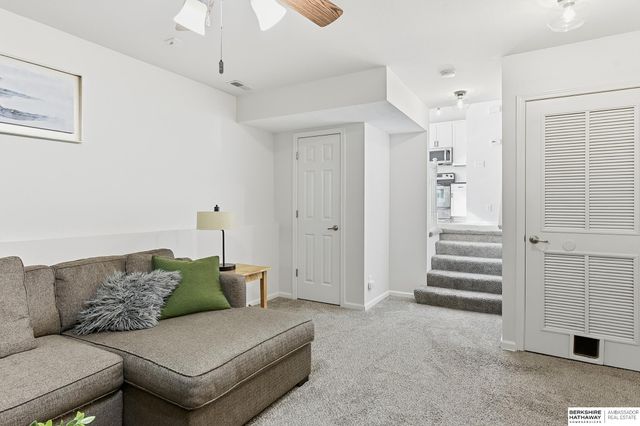 15337 Davidson Street, Bennington, NE 68007