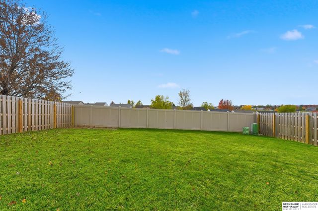 15337 Davidson Street, Bennington, NE 68007