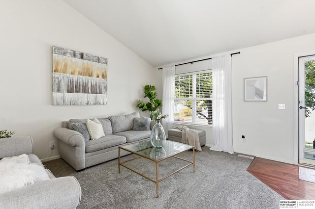 15337 Davidson Street, Bennington, NE 68007