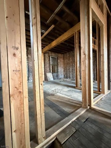 210 Berkeley Ave, Newark City, NJ 07107