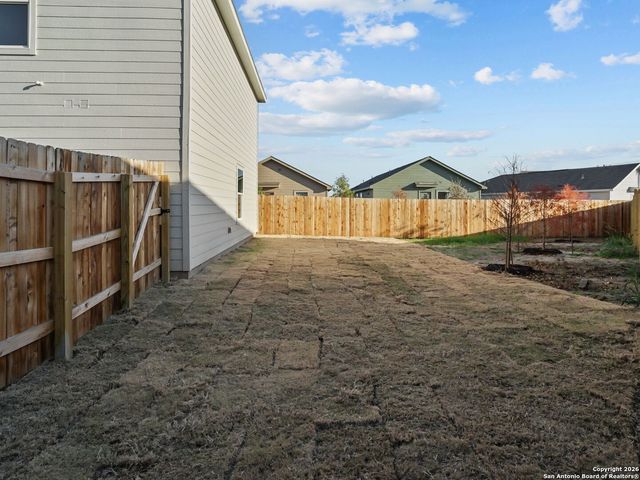 910 Stricker Path, San Antonio, TX 78221