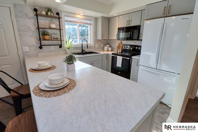721 Capitol Beach Boulevard, Lincoln, NE 68528