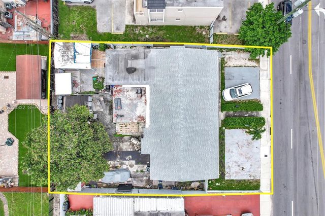 2650 W 8th Ave, Hialeah, FL 33010