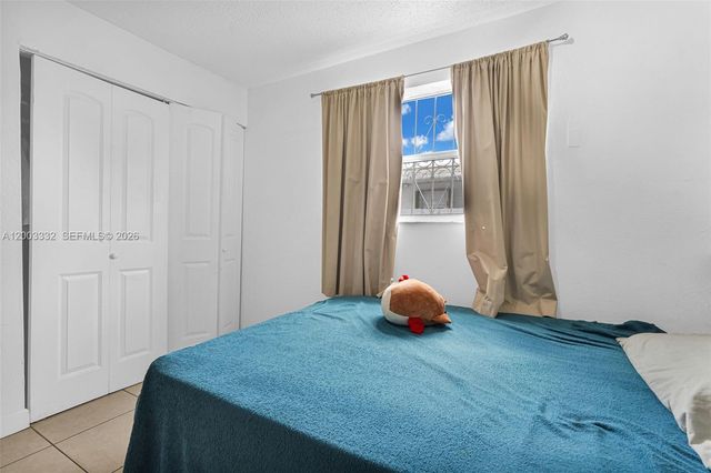 2650 W 8th Ave, Hialeah, FL 33010