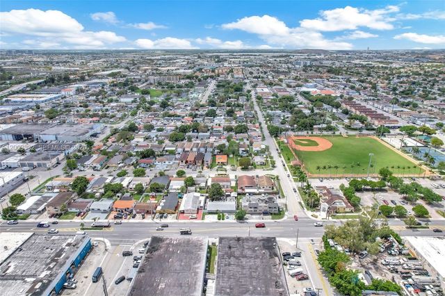 2650 W 8th Ave, Hialeah, FL 33010