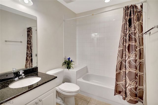 13651 Julias WAY 1427, Fort Myers, FL 33919