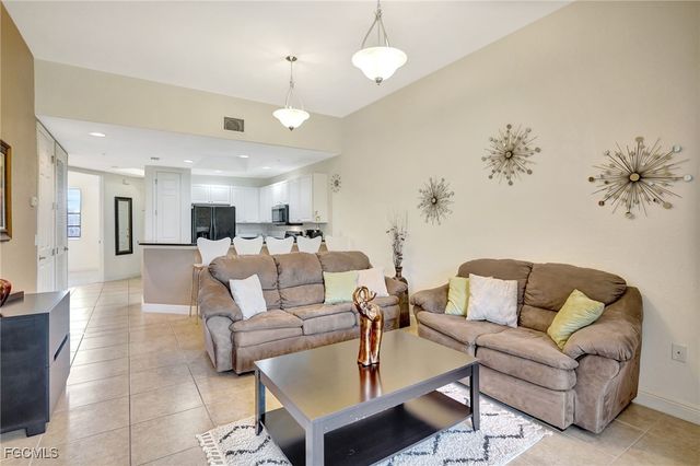 13651 Julias WAY 1427, Fort Myers, FL 33919