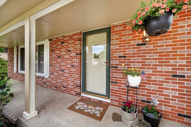 4321 65th Street, Urbandale, IA 50322