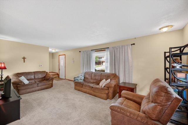 4321 65th Street, Urbandale, IA 50322