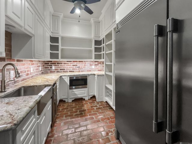 21340 Stone Bridge Ct, Denham Springs, LA 70726