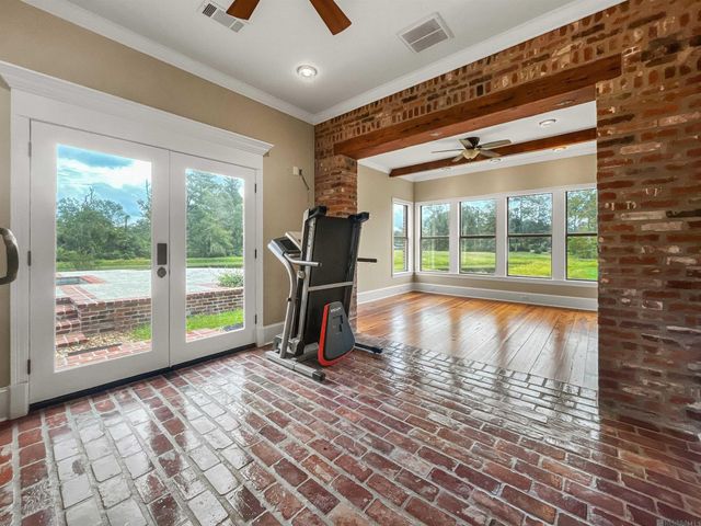 21340 Stone Bridge Ct, Denham Springs, LA 70726