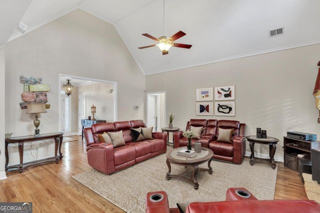 211 Graymist Path, Loganville, GA 30052