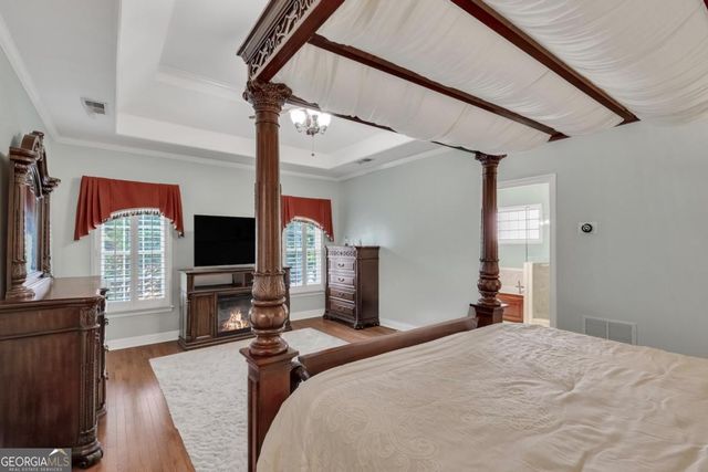 211 Graymist Path, Loganville, GA 30052