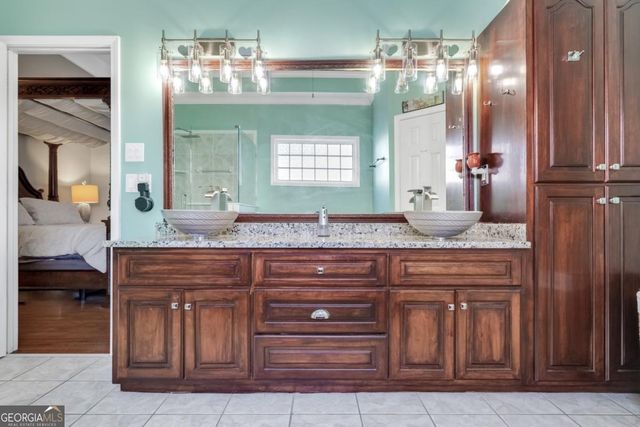 211 Graymist Path, Loganville, GA 30052