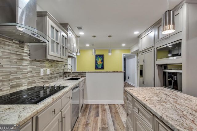 211 Graymist Path, Loganville, GA 30052