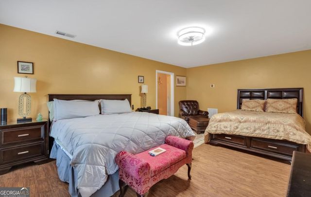 211 Graymist Path, Loganville, GA 30052