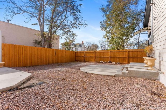 526 W 9th Street, Pueblo, CO 81003