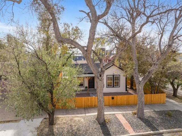 526 W 9th Street, Pueblo, CO 81003