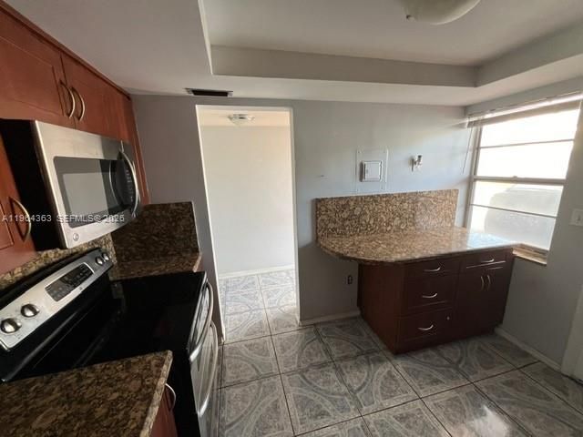 1591 NE Miami Gardens Dr 103, Miami, FL 33179