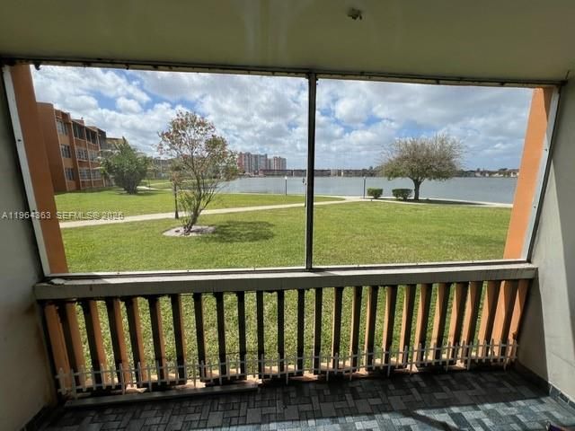 1591 NE Miami Gardens Dr 103, Miami, FL 33179