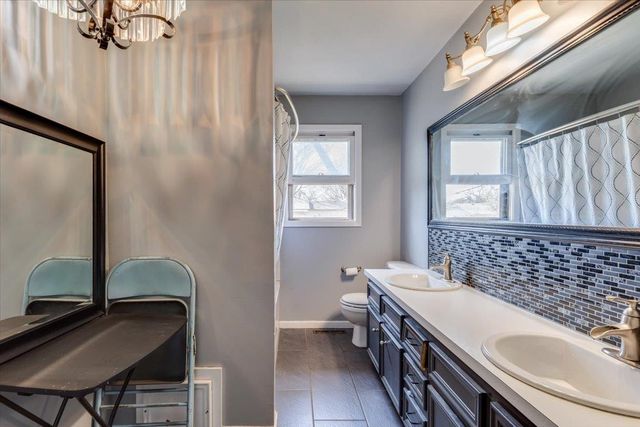 1435 N Brunswick St, Wichita, KS 67212