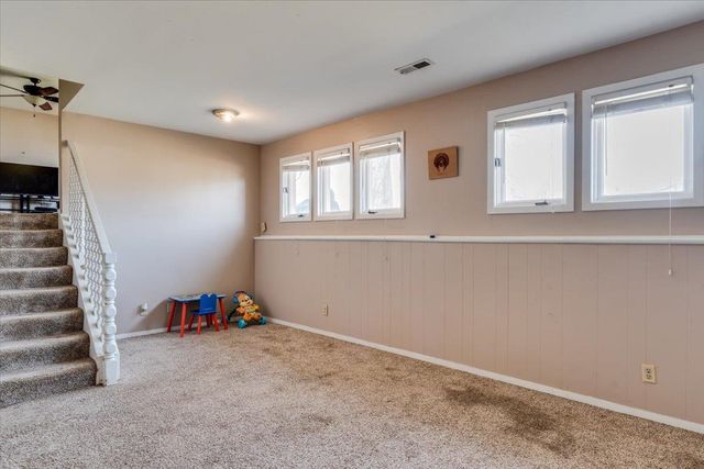 1435 N Brunswick St, Wichita, KS 67212