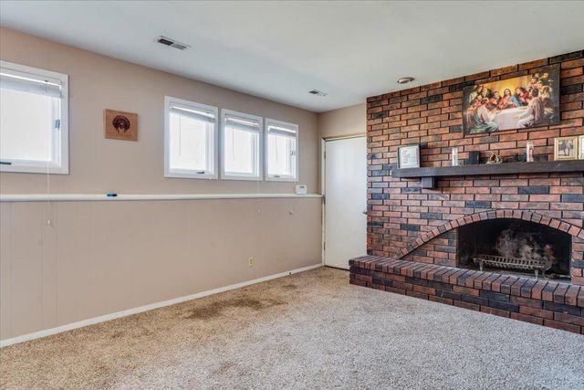 1435 N Brunswick St, Wichita, KS 67212