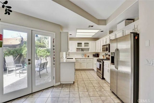 1813 Huntington Street, Huntington Beach, CA 92648