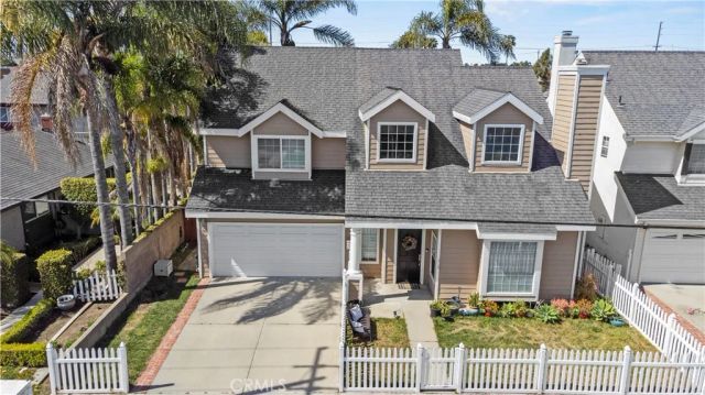 1813 Huntington Street, Huntington Beach, CA 92648