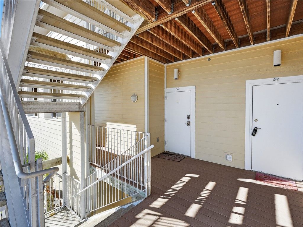 28 Sandollar St C2, Rockport, TX 78382 — photo 2