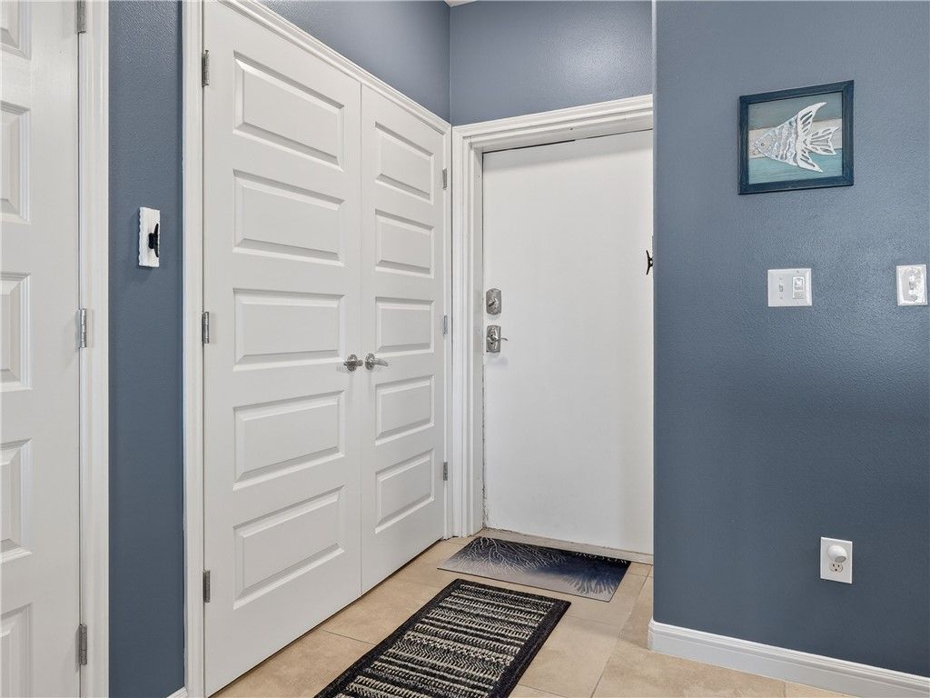 28 Sandollar St C2, Rockport, TX 78382 — photo 3