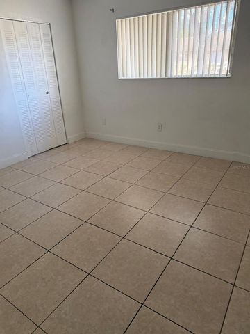 500 E ROSEWOOD LANE 154, Tavares, FL 32778