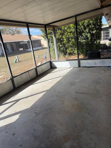 500 E ROSEWOOD LANE 154, Tavares, FL 32778