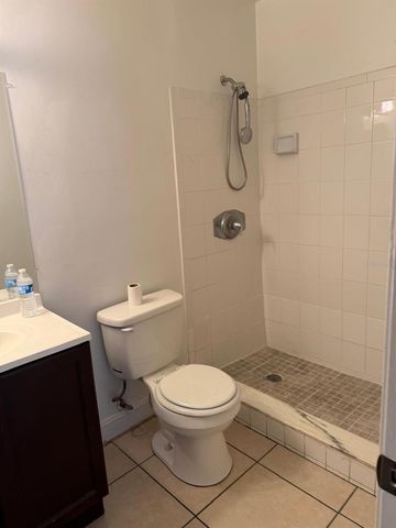 500 E ROSEWOOD LANE 154, Tavares, FL 32778